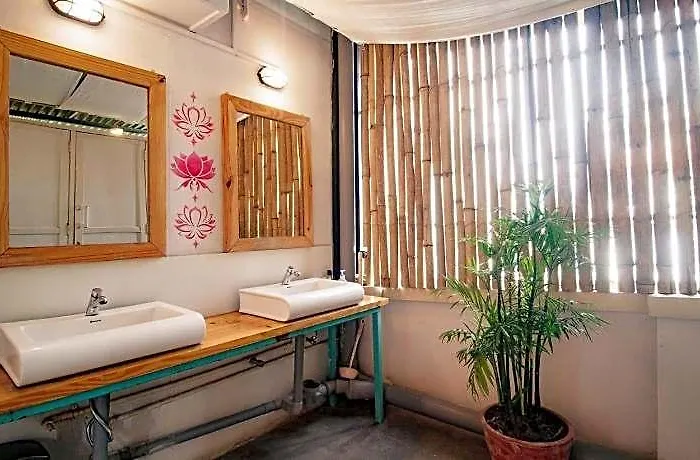 Nextdoor Hotel 5*